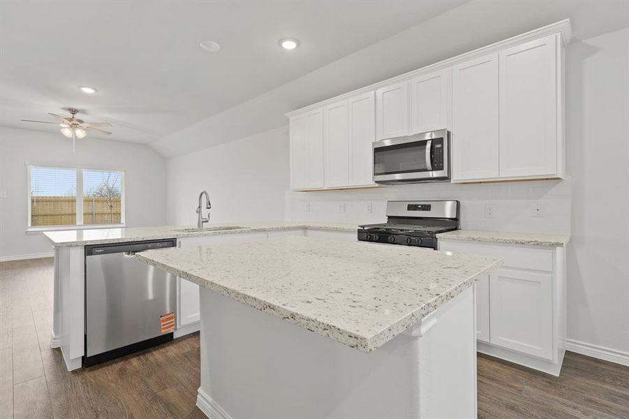 Furnished interior view inside a new home in Rocky Creek Crossing, Fort Worth (Image 25).