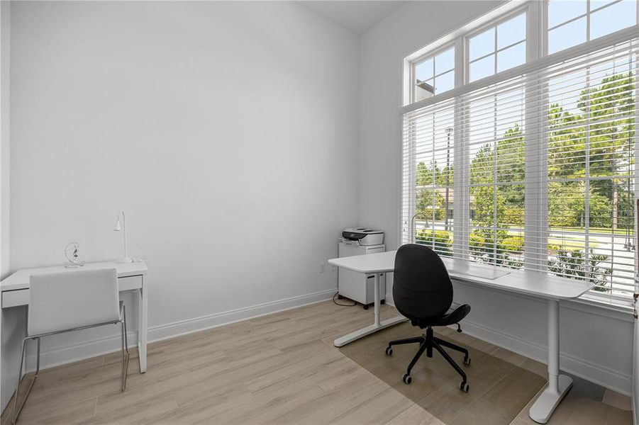 Office space or flex room.