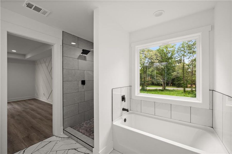 Image 47 of a home in . Image 47 of a home in .