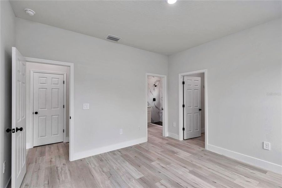 Spacious, unfurnished interior of a new home in , Citrus Springs (Image 15). Spacious, unfurnished interior of a new home in , Citrus Springs (Image 15).