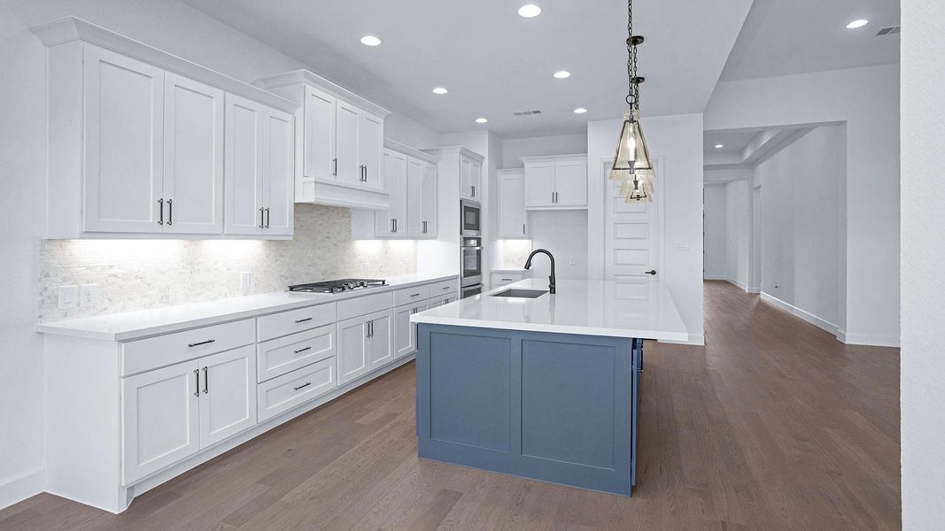 Furnished interior view inside a new home in Evergreen 70', Conroe (Image 8). Furnished interior view inside a new home in Evergreen 70', Conroe (Image 8).