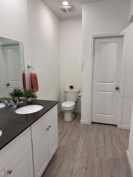 Furnished interior view inside a new home in Navarro Ranch, Seguin (Image 10).