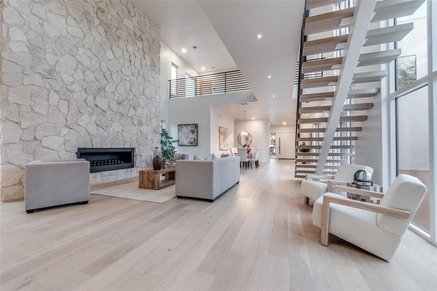 Furnished interior view inside a new home in , Dallas (Image 7).