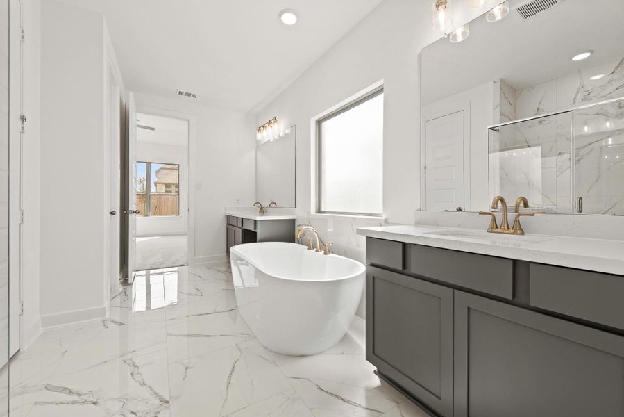 Representative image. Features, specifications, selections and colors may vary.