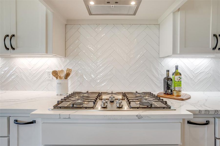 Close-up of interior finishes inside a home in , Weatherford (Image 19).