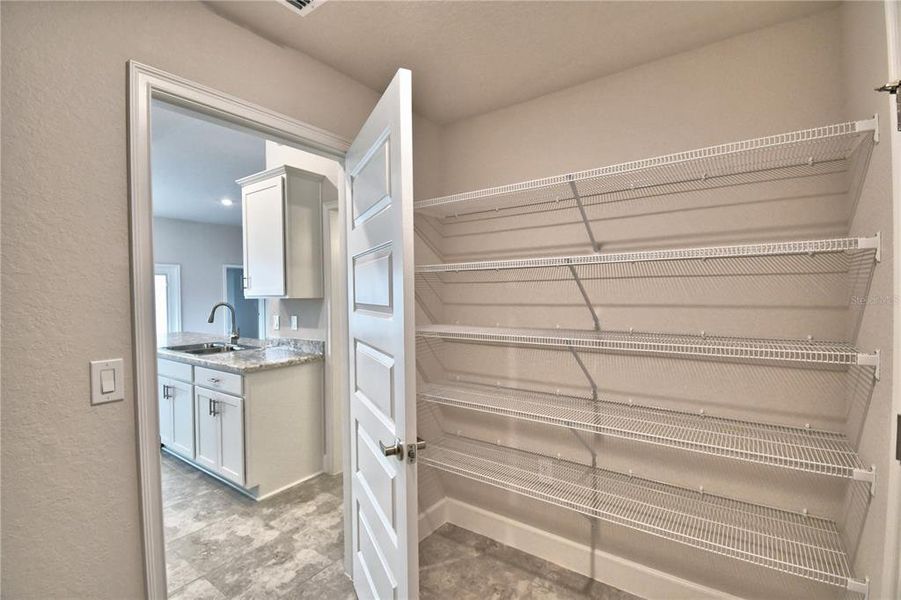 Spacious, unfurnished interior of a new home in Cadence Crossing, Auburndale (Image 18). Spacious, unfurnished interior of a new home in Cadence Crossing, Auburndale (Image 18).