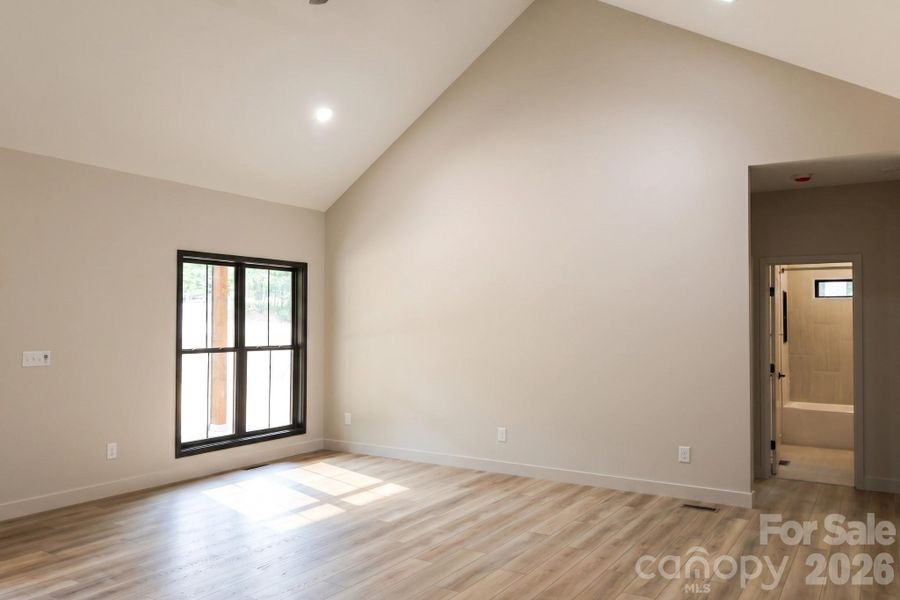 Spacious, unfurnished interior of a new home in , Rutherfordton (Image 16).