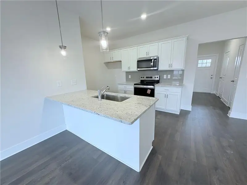 Furnished interior view inside a new home in , Cartersville (Image 5).