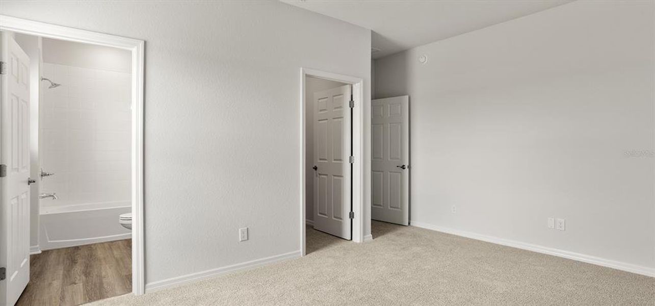 Spacious, unfurnished interior of a new home in The Crossings - Single-Family Homes, St. Cloud (Image 18).