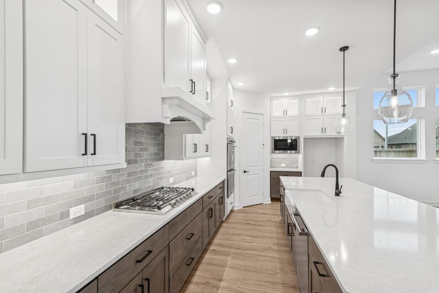 Furnished interior view inside a new home in Jordan Ranch 70' Homesites, Fulshear (Image 11). Furnished interior view inside a new home in Jordan Ranch 70' Homesites, Fulshear (Image 11).