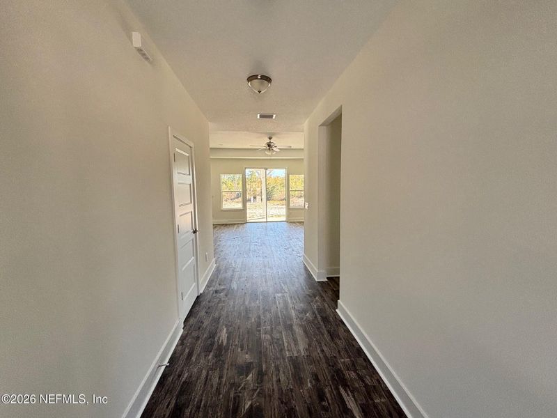 Spacious, unfurnished interior of a new home in , Melrose (Image 10).