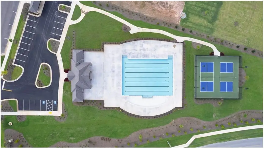 Image 24 of a home in Summerwind.