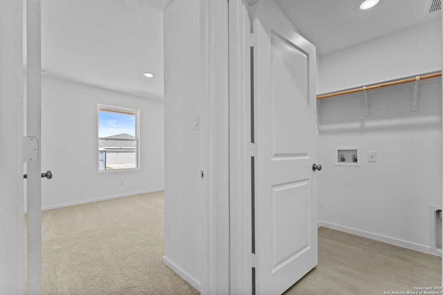 Spacious, unfurnished interior of a new home in Torian Village: Watermill Collection, San Antonio (Image 19). Spacious, unfurnished interior of a new home in Torian Village: Watermill Collection, San Antonio (Image 19).