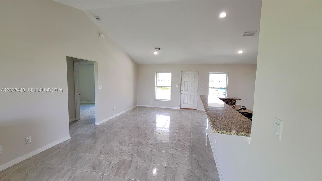9019 E CROW CIR. LABELLE FL 33935 9019 E CROW CIR. LABELLE FL 33935