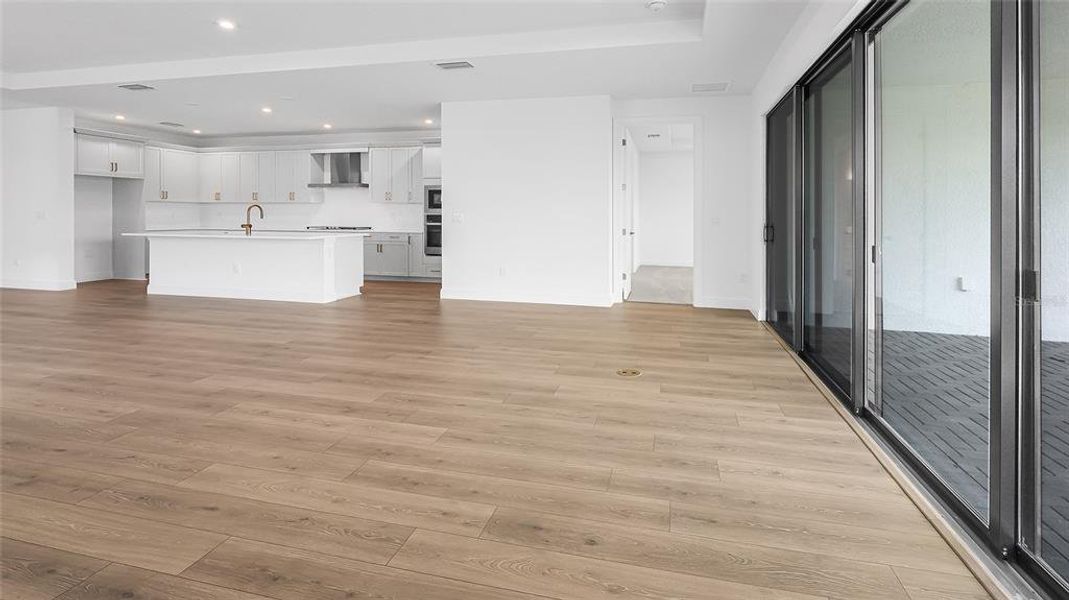 Spacious, unfurnished interior of a new home in Woodland Preserve, Parrish (Image 42).