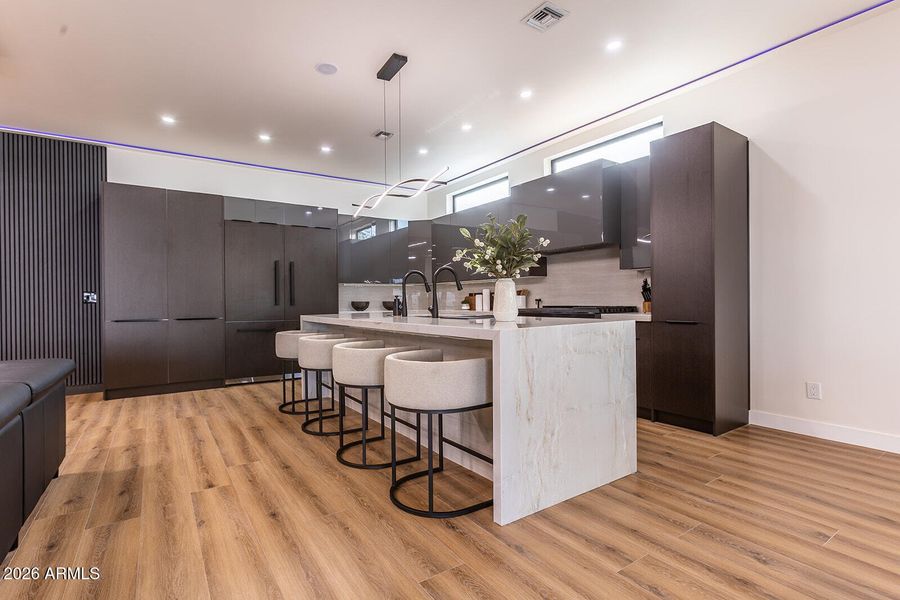 2536 E Indianola Ave-42