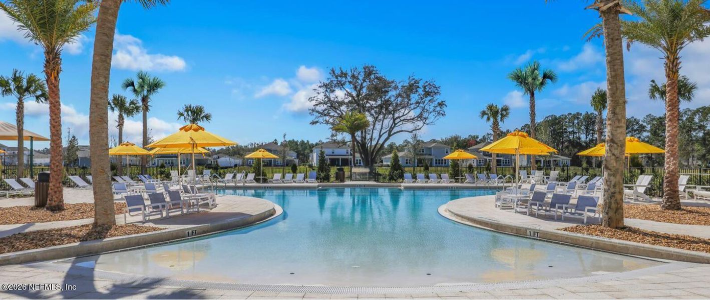 Community amenities in , St. Johns (Image 3).