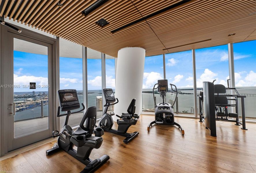 Community amenities in Aston Martin Residences, Miami (Image 40).