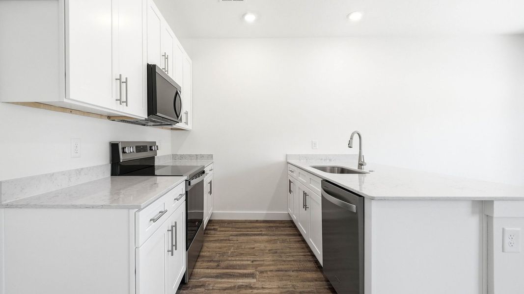 Furnished interior view inside a new home in The Arbor Townhomes, Kingsport (Image 7).