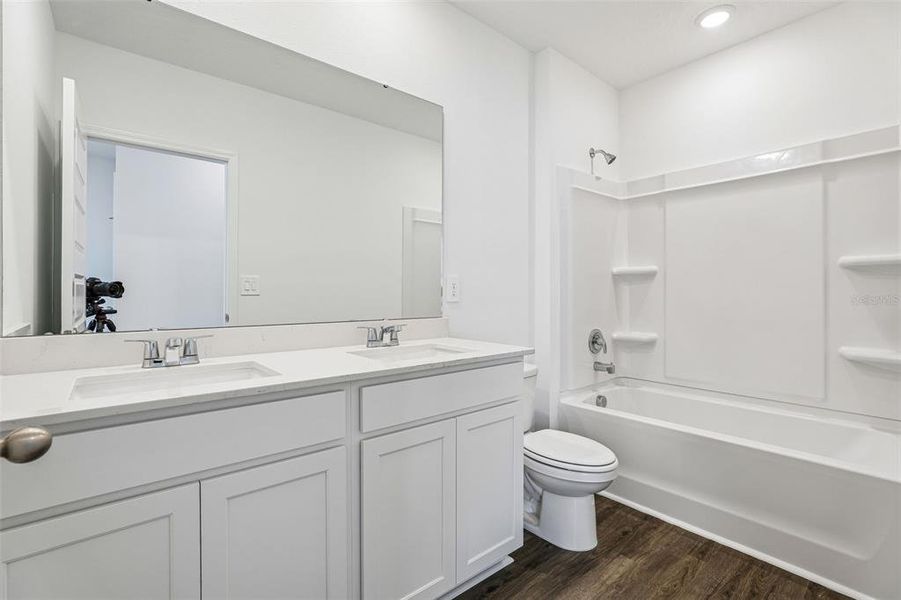 Furnished interior view inside a new home in Avalon Park Tavares, Tavares (Image 9).
