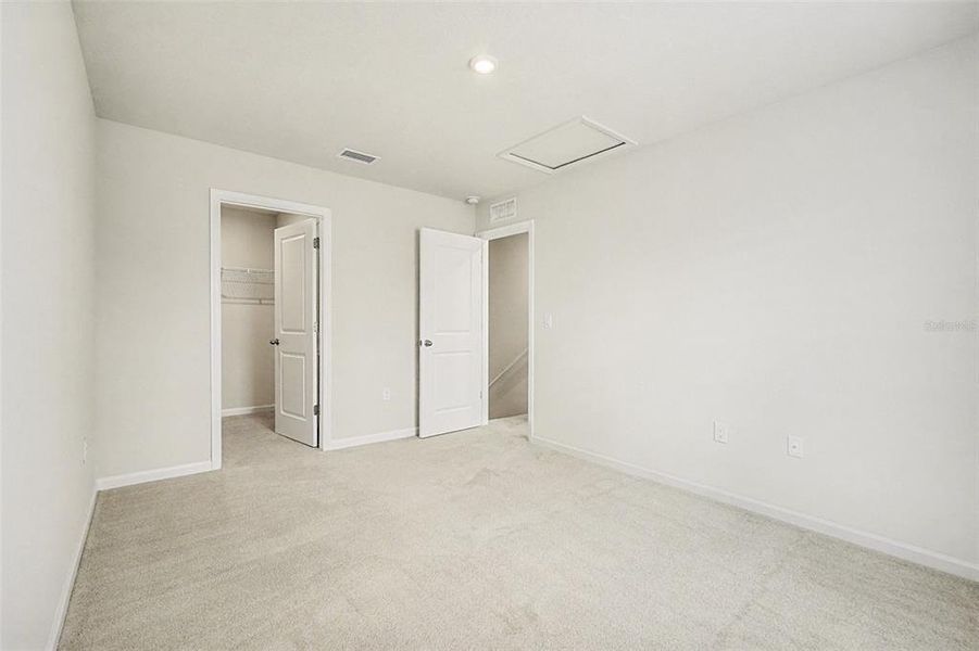 Spacious, unfurnished interior of a new home in , New Port Richey (Image 37).