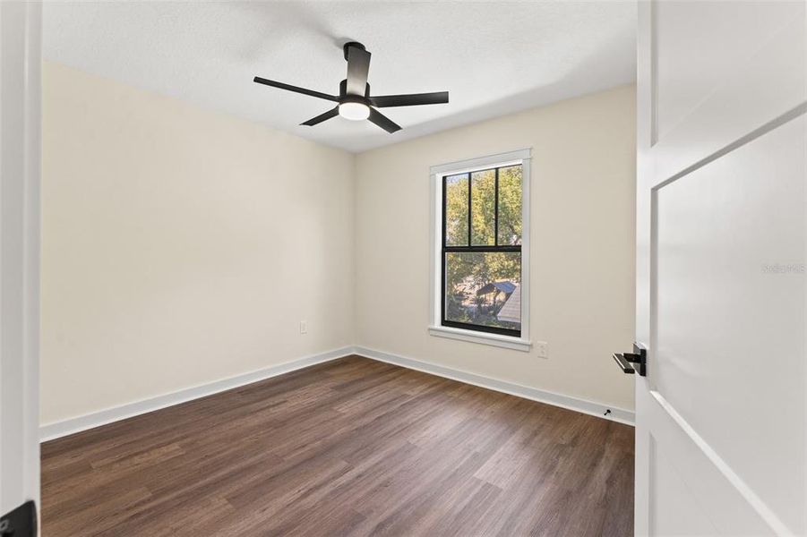 Spacious, unfurnished interior of a new home in , Tampa (Image 19).