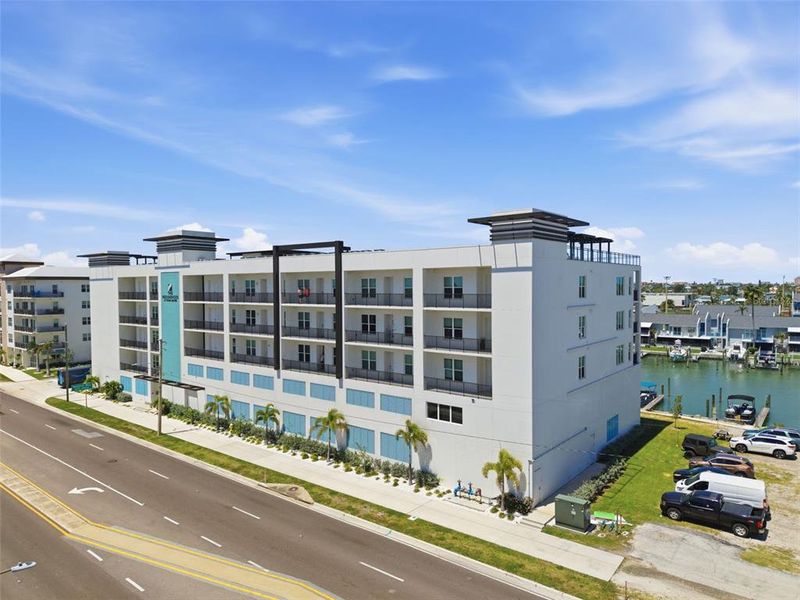 Condo located in Madeira Beach, FL showcasing its design and architecture (Image 32). Condo located in Madeira Beach, FL showcasing its design and architecture (Image 32).
