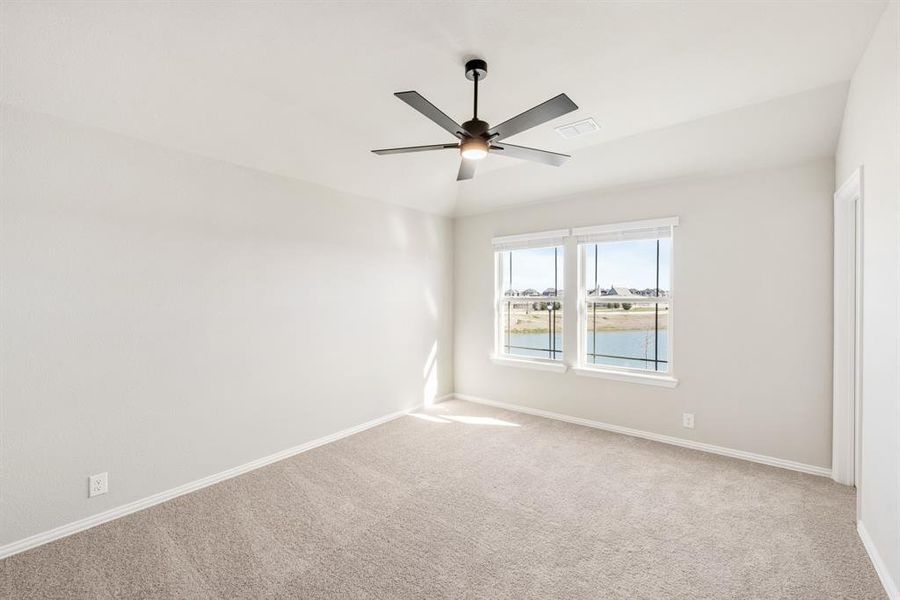 Spacious, unfurnished interior of a new home in Somerset, Venus (Image 38).