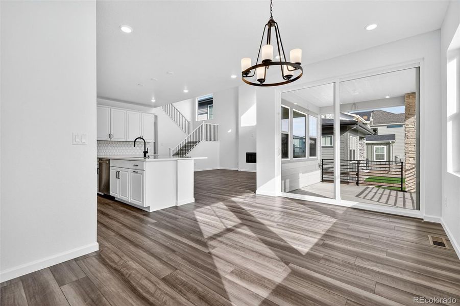 7266 Goldbloom ~ Ready Now