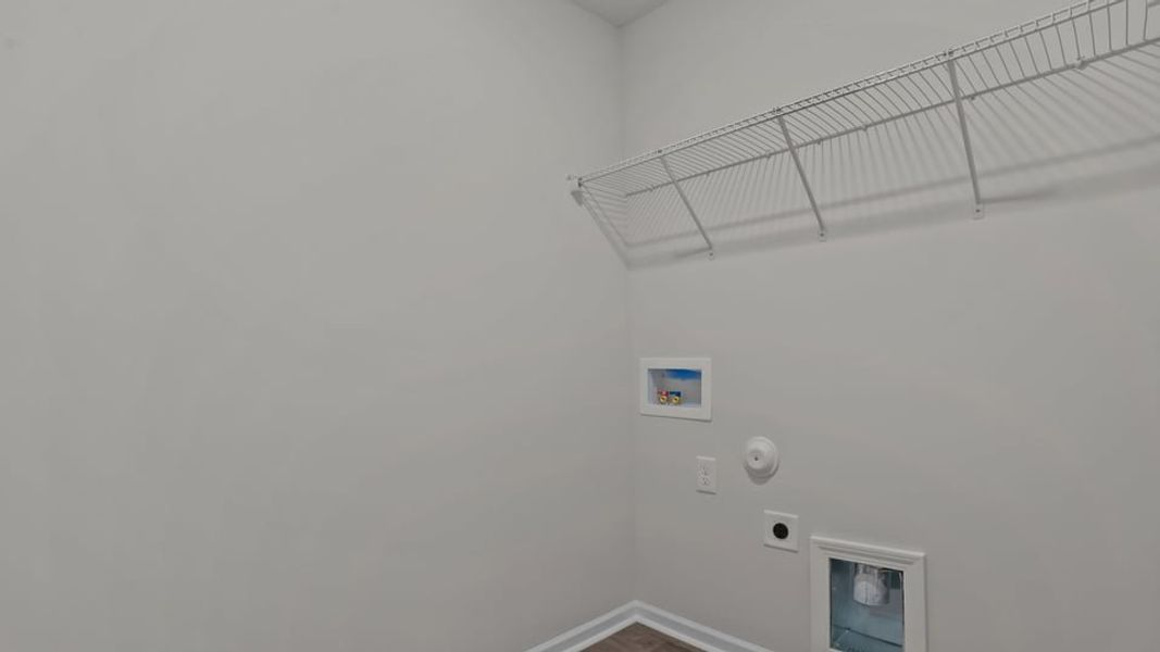 Spacious, unfurnished interior of a new home in Blair Ridge, La Grange (Image 38).