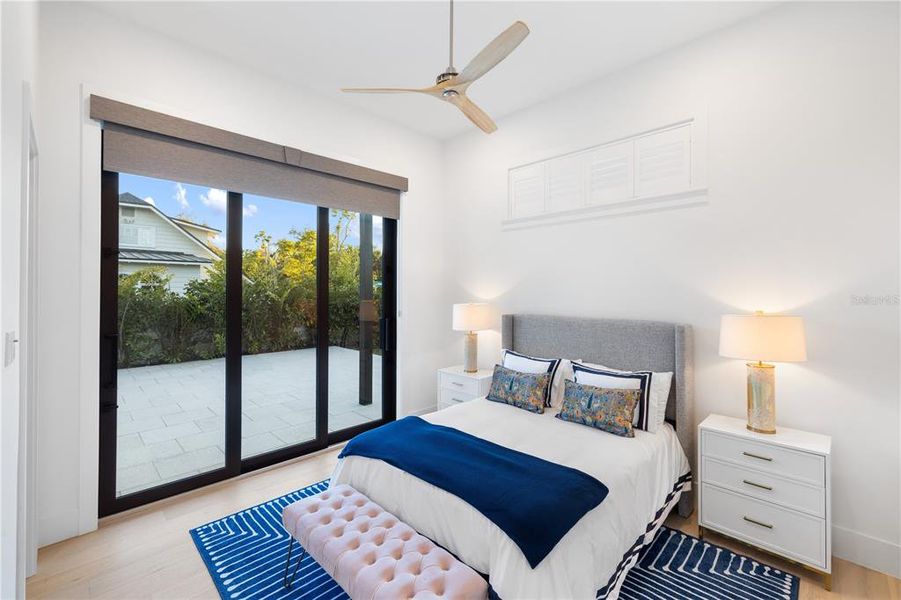 Furnished interior view inside a new home in , Sarasota (Image 41).