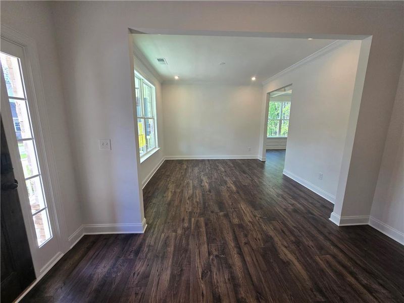 Spacious, unfurnished interior of a new home in Palmer Falls, Douglasville (Image 25).