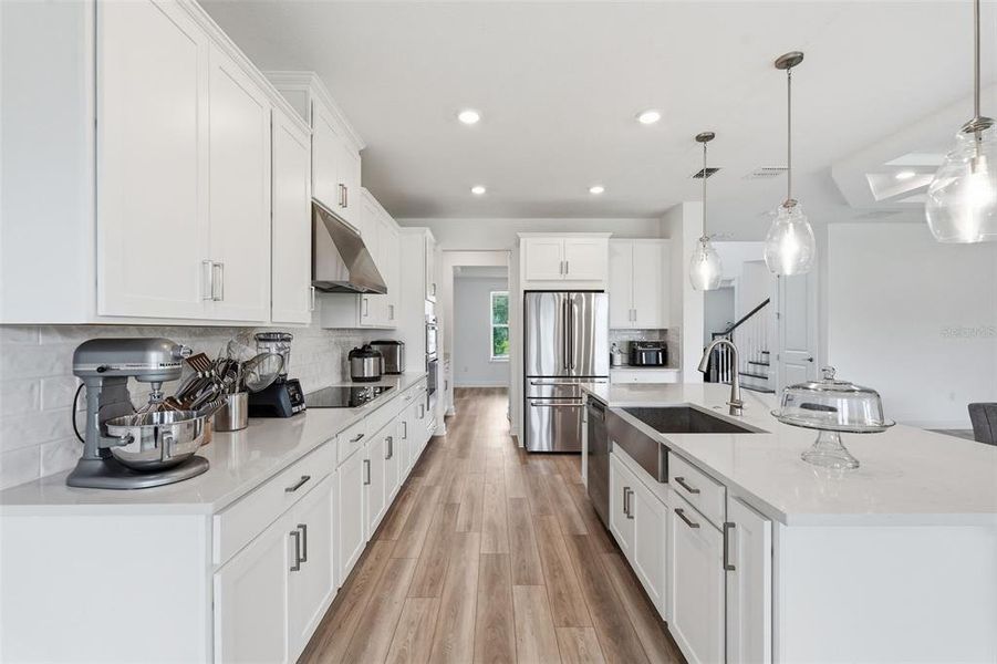 Furnished interior view inside a new home in , Plant City (Image 31).