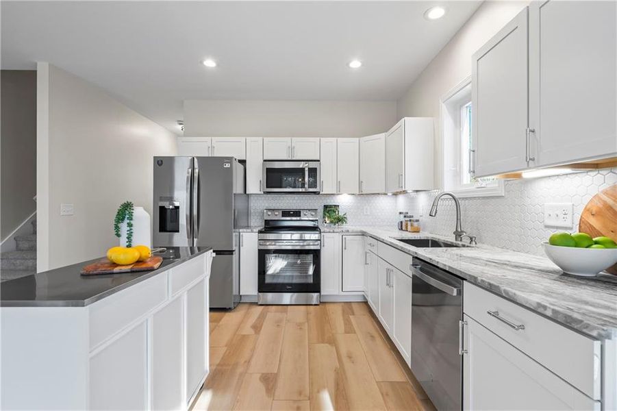 Furnished interior view inside a new home in , Gainesville (Image 11).