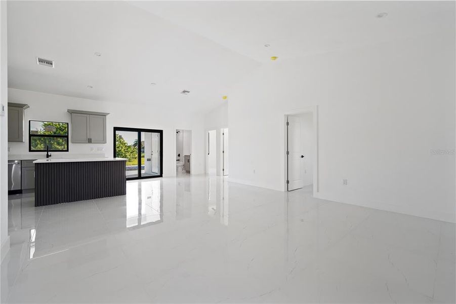 Spacious, unfurnished interior of a new home in , Cape Coral (Image 16). Spacious, unfurnished interior of a new home in , Cape Coral (Image 16).