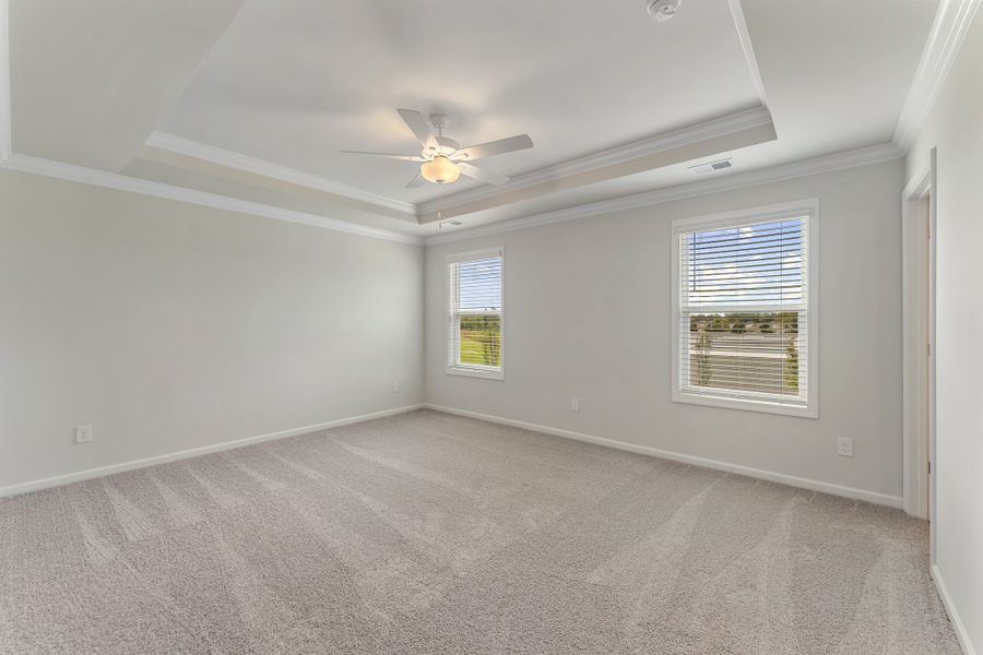 Spacious, unfurnished interior of a new home in Tucker Ridge, Pendleton (Image 15).