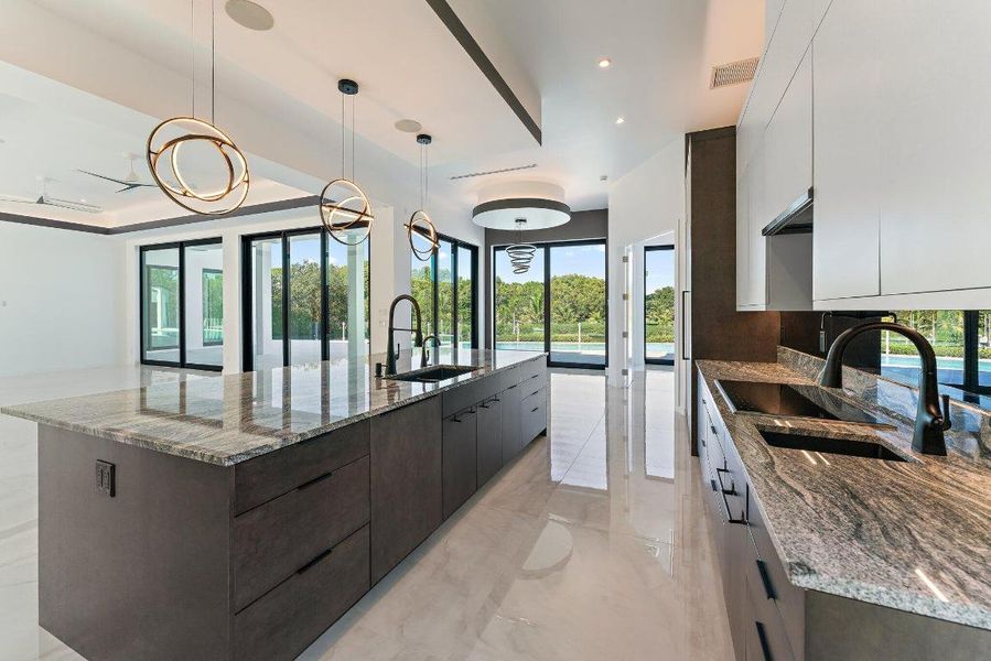 068-8309SERiversEdgeSt-Jupiter-SMALL