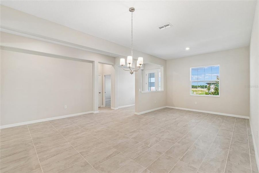 Spacious, unfurnished interior of a new home in Pinecone Reserve, Brooksville (Image 20). Spacious, unfurnished interior of a new home in Pinecone Reserve, Brooksville (Image 20).