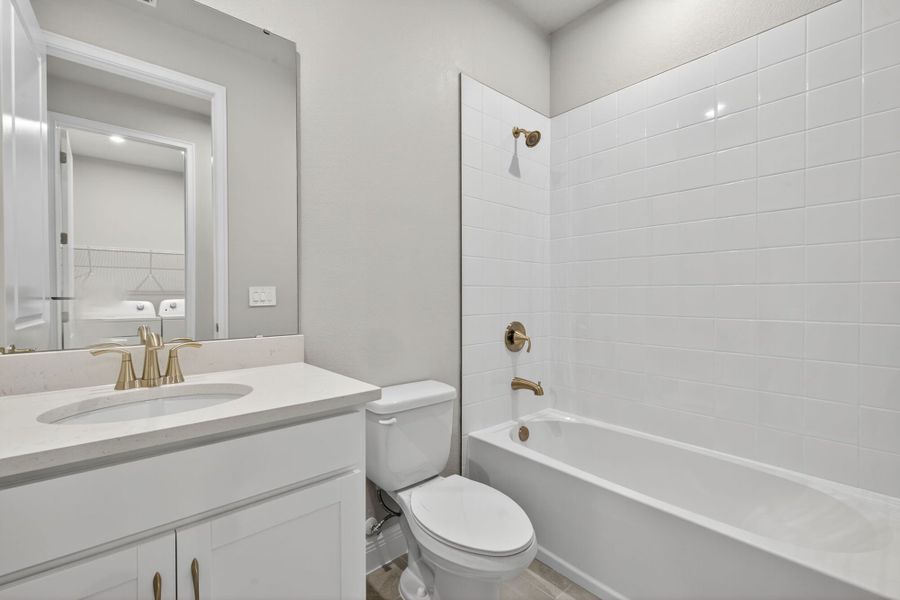 Image 16 of a home in Windwater.