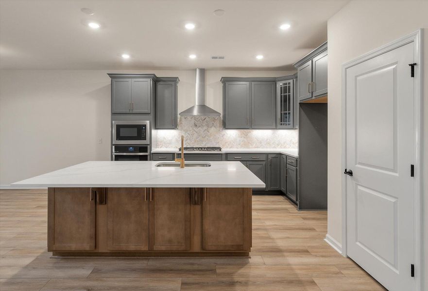 Furnished interior view inside a new home in Oakley Pointe, Moncks Corner (Image 7).