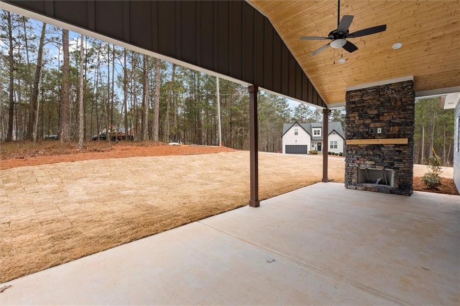 Exterior details and patio area of a home in , Villa Rica (Image 24).
