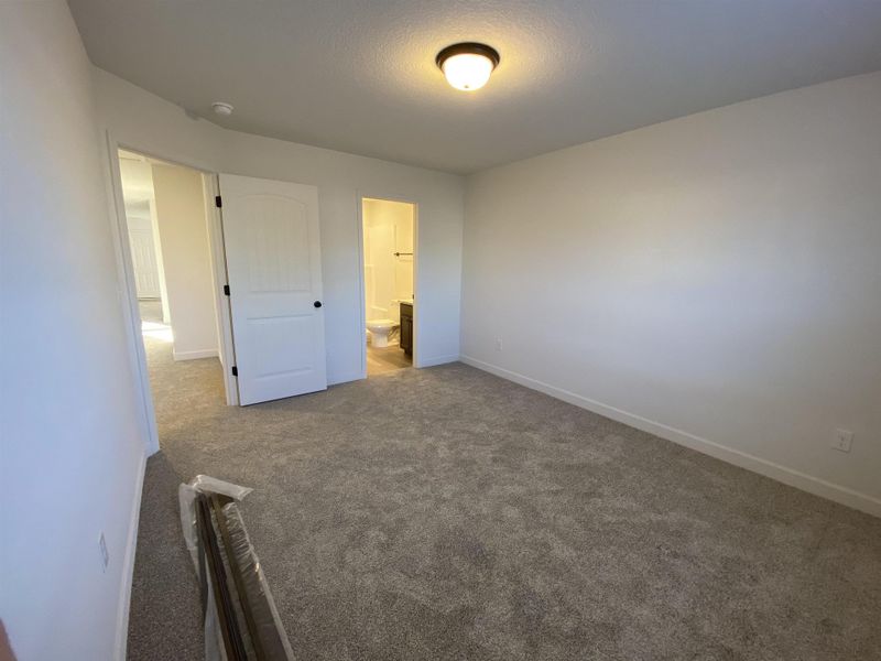 Spacious, unfurnished interior of a new home in Gentry Place, Spartanburg (Image 21).