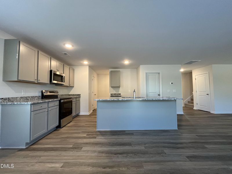 Lot 65 (10_18_25) (Breakfast)