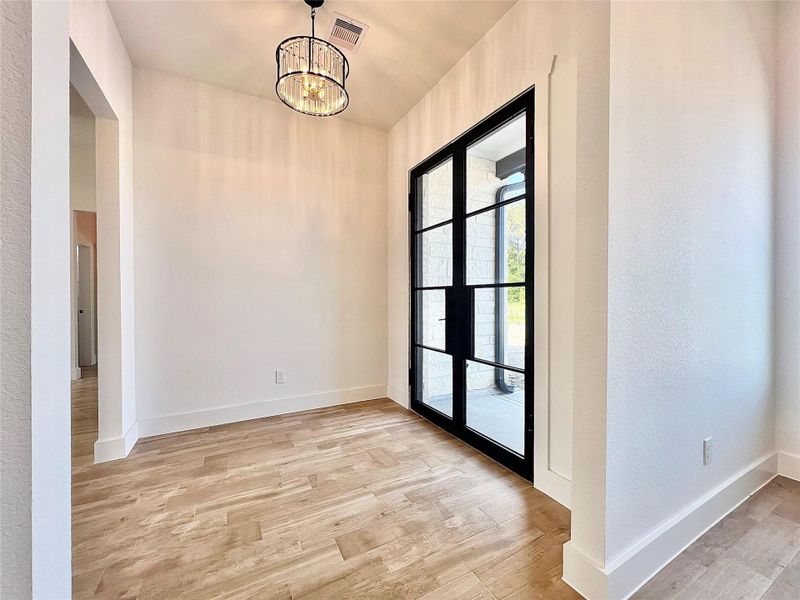 Image 43 of a home in .