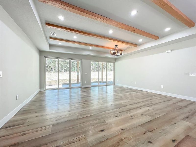 Spacious, unfurnished interior of a new home in , Dunnellon (Image 10).