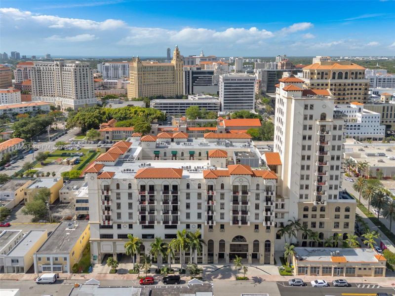 Condo located in Coral Gables, FL showcasing its design and architecture (Image 5). Condo located in Coral Gables, FL showcasing its design and architecture (Image 5).