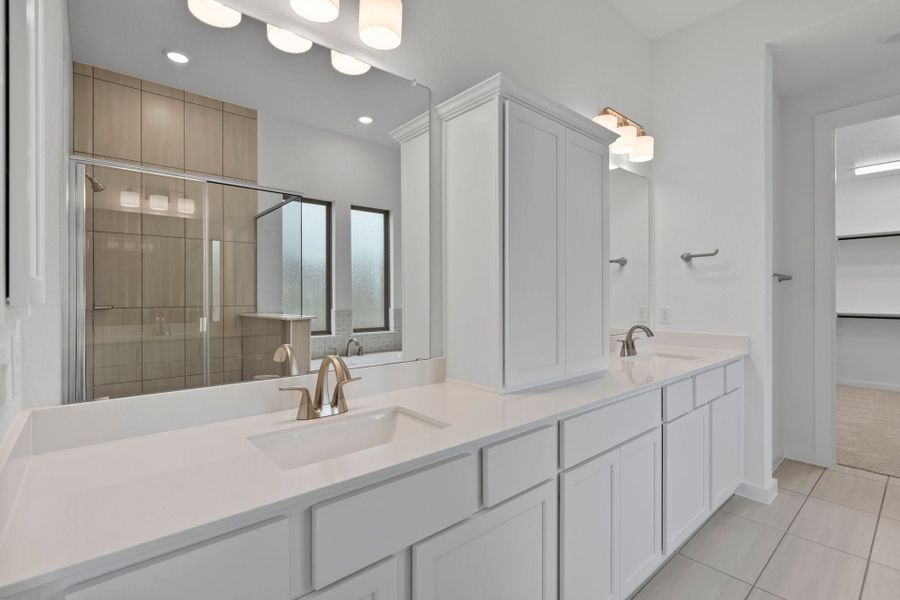 4br New Home in Liberty Hill, TX.  - Slide 22