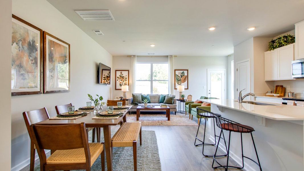 Furnished interior view inside a new home in Woodbridge Glen Townhomes, Lebanon (Image 10).