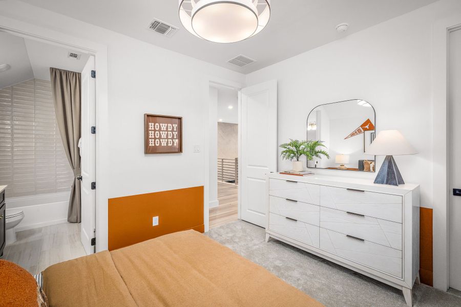 Representative furnished interior of a home built from the Gillett by Pulte Homes in Kuempel Farms, Pflugerville (Image 26).
