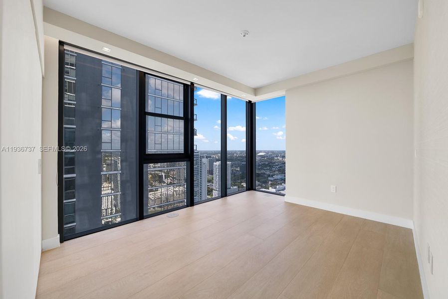 Spacious, unfurnished interior of a new home in , Miami (Image 20).